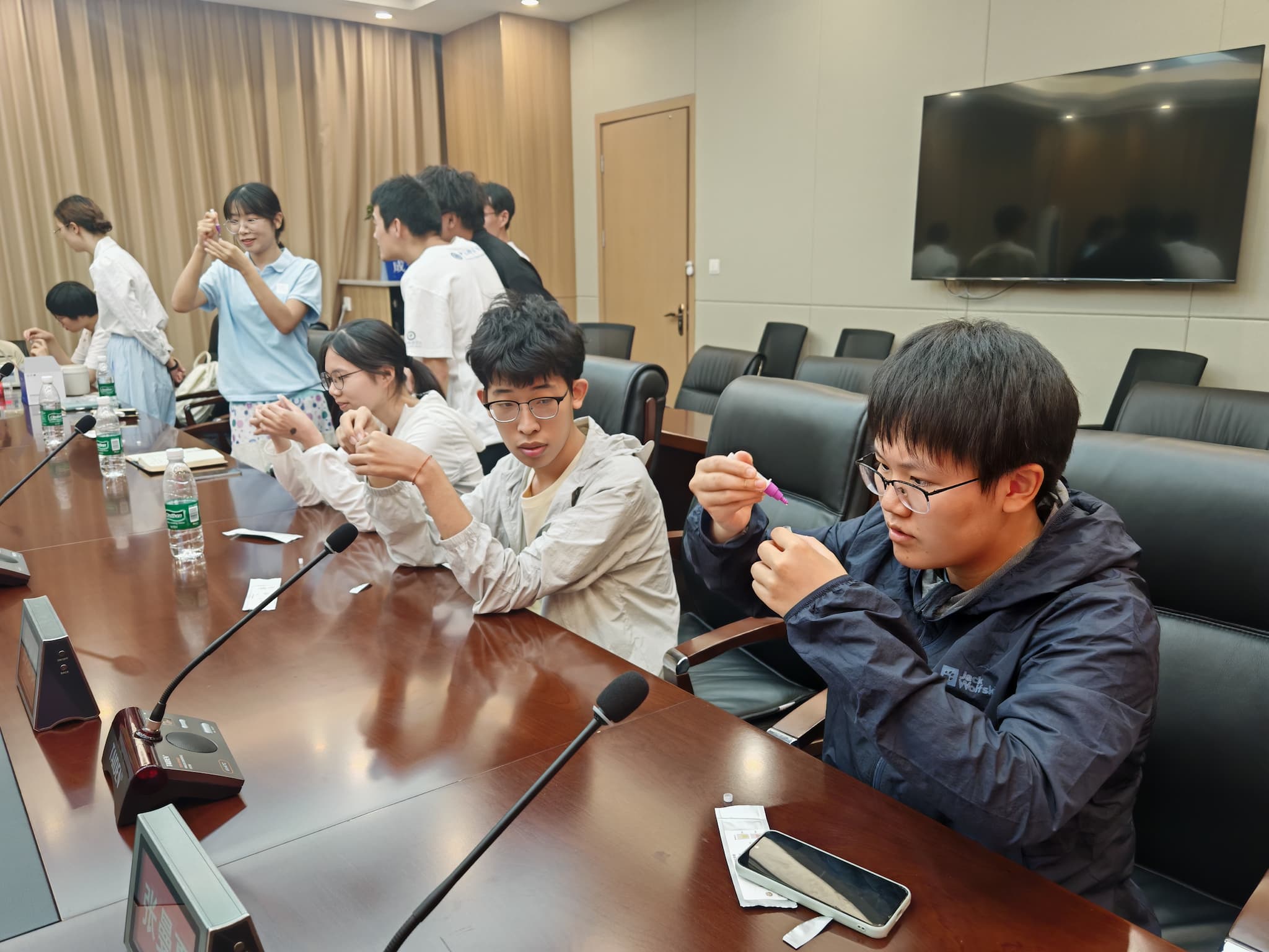 4-3师生座谈会 (1).jpg